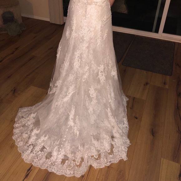 OLGE CASSINI Wedding Gown - Picture 7 of 8